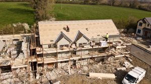 The rescue worker who won’t leave a bombed-out town 40