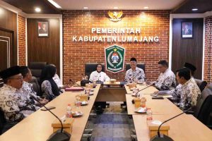 Bupati Lumajang Terima Kunjungan Pengurus PGRI, Ini Komitmen Mereka untuk Pendidikan Bupati Lumajang Terima Kunjungan Pengurus PGRI, Ini Komitmen Mereka untuk Pendidikan"