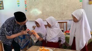 Bang Pur Bagi-Bagi Alat Tulis untuk Siswa Baru SDN Jenggrong 01 Lumajang IMG-20250805-WA0052