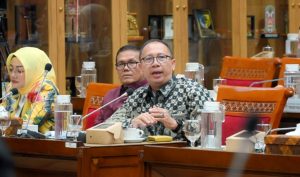 Komisi X DPR RI Bahas Revisi UU Sisdiknas di Universitas Jember, Purnamasidi Kritik Inkonsistensi Anggaran Pendidikan IMG-20250922-WA0018