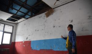 Komisi X DPR RI Awali Reses dengan Pantau Kondisi Sekolah di Sulawesi Utara IMG-20251006-WA0009