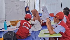 Sekolah Darurat, Siswa SD Negeri Supiturang 02 Tetap Belajar Meski Gedung Hancur IMG-20251204-WA0014