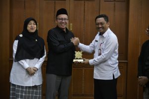 Anggota Komisi X DPR RI, H. Muhamad Nur Purnamasidi Soroti Paradoks Pembangunan Kepemudaan di Jawa Timur IMG-20260205-WA0008_copy_1280x854