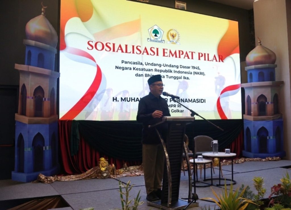 Perkokoh Jati Diri Bangsa, Anggota MPR RI Fraksi Golkar H. Muhamad Nur Purnamasidi Gelar Sosialisasi 4 Pilar di Lumajang
