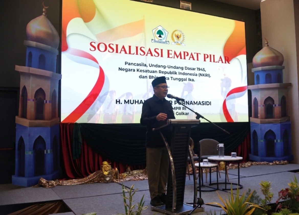 Perkokoh Jati Diri Bangsa, Anggota MPR RI Fraksi Golkar H. Muhamad Nur Purnamasidi Gelar Sosialisasi 4 Pilar di Lumajang