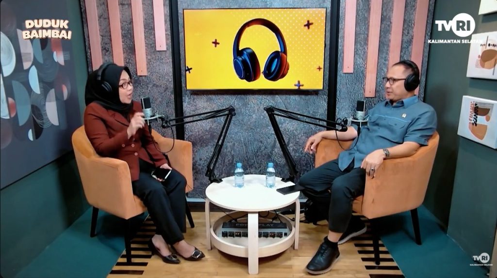 Anggota Komisi X DPR RI, H. Muhamad Nur Purnamasidi Bahas Pendidikan di Podcast Duduk Baimbai TVRI Kalsel