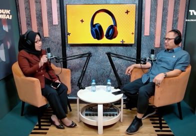 Kebut Revisi UU Sisdiknas, Komisi X DPR RI Rajin Serap Aspirasi Ke Sejumlah Daerah Anggota Komisi X DPR RI, H. Muhamad Nur Purnamasidi Bahas Pendidikan di Podcast Duduk Baimbai TVRI Kalsel