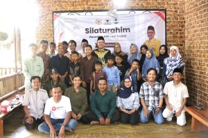 Silaturahim di Gumukmas, Bang Pur Dengarkan Langsung Kisah Penerima PIP Aspirasi IMG-20260511-WA0002