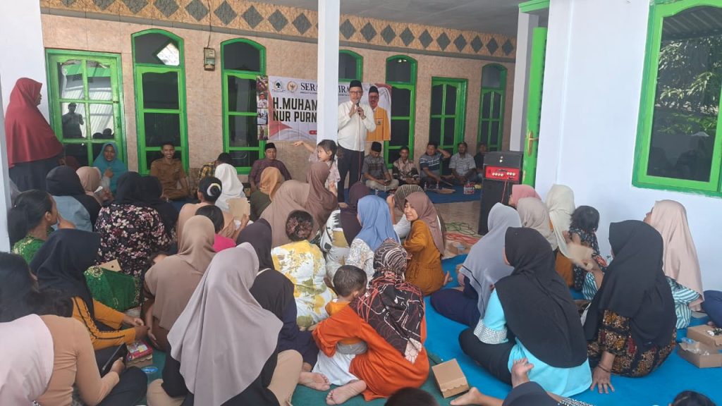 Temui Ratusan Wali Murid di Klakah, Bang Pur Tekankan Pemanfaatan PIP Tepat Sasaran
